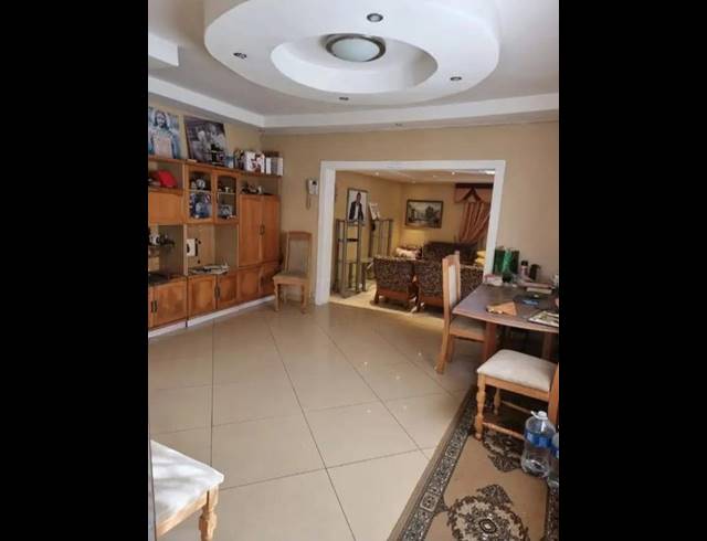 4 BEDROOM HOUSE FOR SALE IN MOORTON